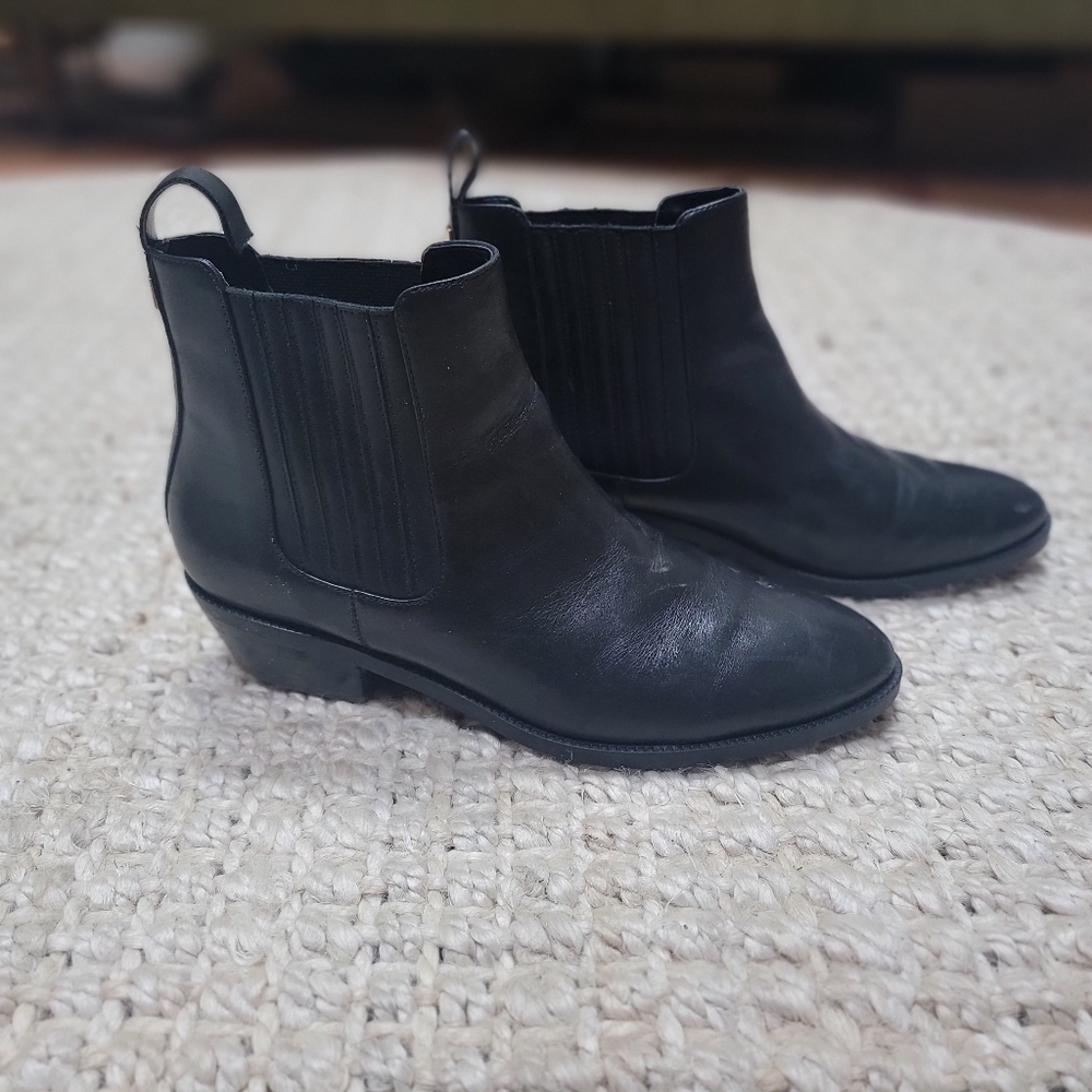 Ralph Lauren leather chelsea ankle Booties 9B